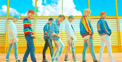 Bts’s “dna” Hits 300 Million Views In Fastest Time Ever For A K Pop