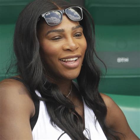serena williams poses naked in pregnancy photoshoot for