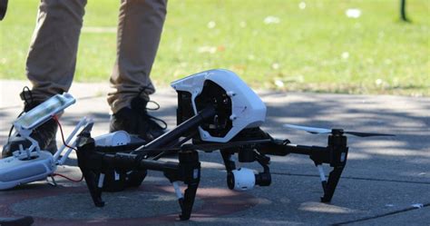 drone pilot salary   money  drone pilots