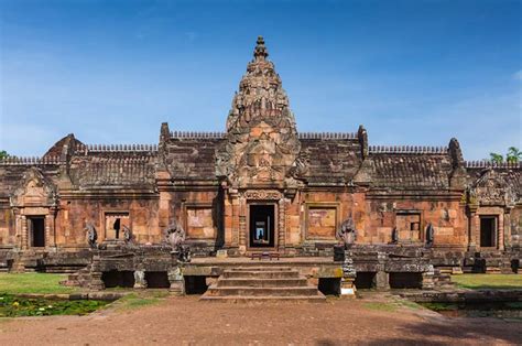 Buriram Ancient Khmer Temples And Kiln Sites Onestopthai