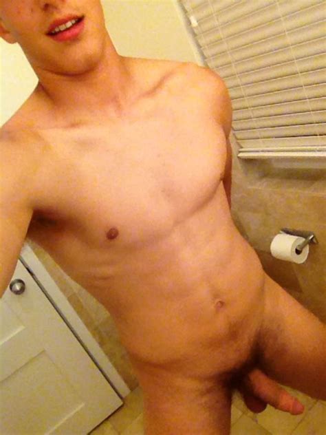 Good Looking Guy Showing Cock And Ass Nude Amateur Guys