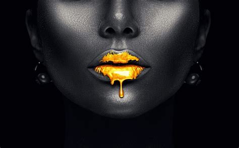Black Painted Gold Lips Stocky Art Fotokunst Op Plexiglas En Dibond