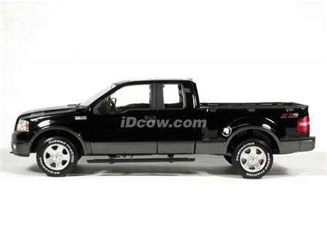 2004 Ford F 150 Fx4 Pick Up Truck Model Diecast Truck 1 18 Die Cast By