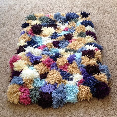 crafty novice diy yarn rug