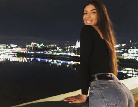 Mimi Keene Meet The 21 Year Old Who Plays Ruby In Sex Education