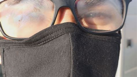 four easy steps to help prevent your glasses from fogging