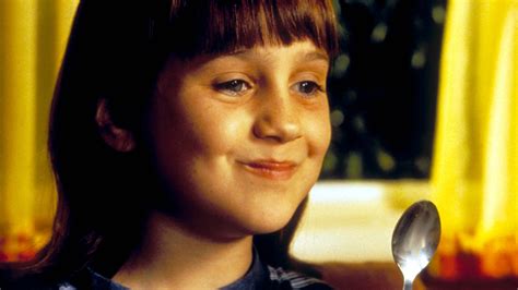 matilda star mara wilson opens up about her sexuality on twitter