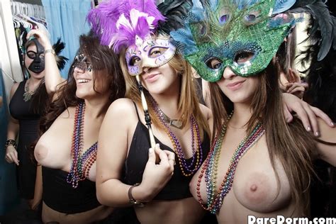 watch dare dorm scene masquerade ball featuring sofia browse free pics of sofia from the