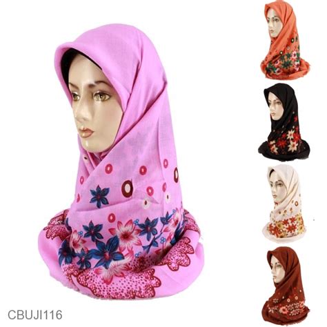 jilbab segi empat marocco motif bunga kamboja jilbab