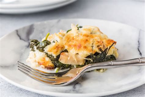 easy and delish cheesy chicken and spinach bake recipe