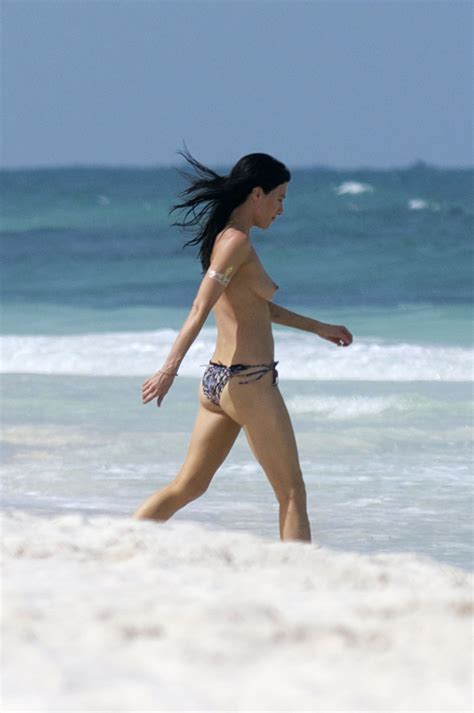 jaime murray topless 15 photos the fappening