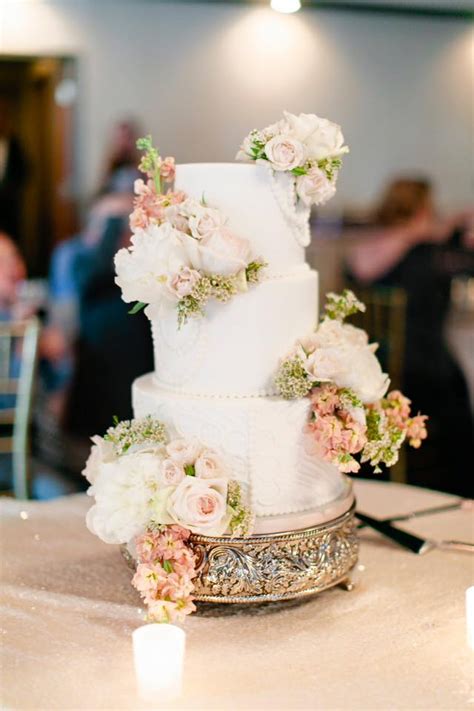Gorgeous Wedding Cake Charity Fent Cake Design