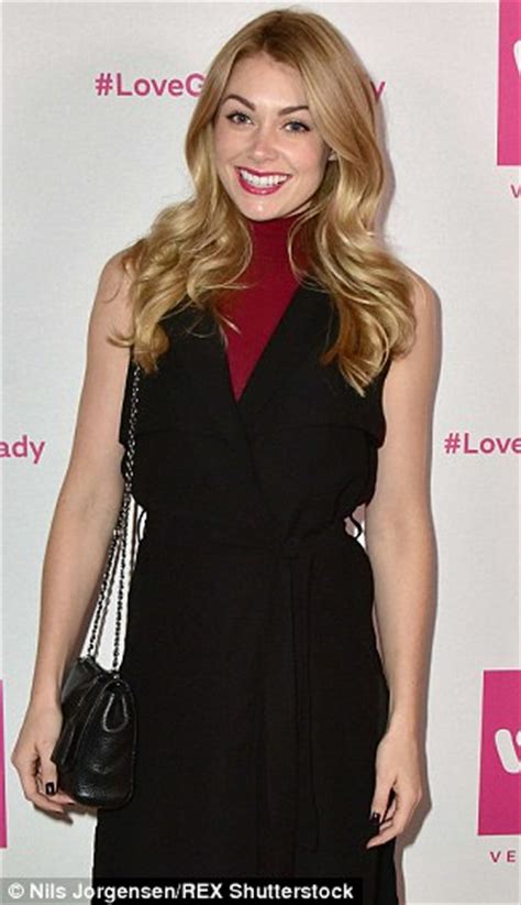donna air attends fashion show with her mini me daughter