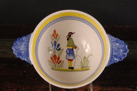 henriot quimper france bowl  lug handles vintage ceramic collectible dining serving
