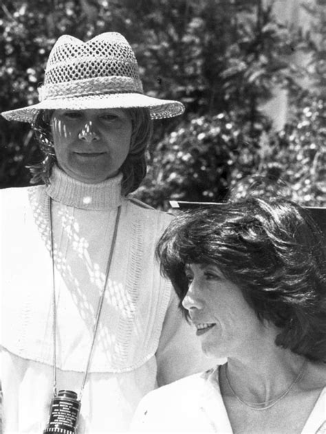 Lily Tomlin Married Jane Wagner — Actress Weds Partner On