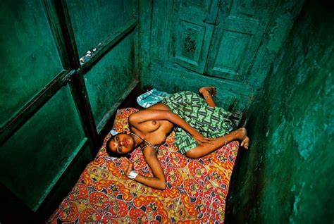 heavy labor workdays of indian prostitutes 13 pics