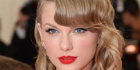 Taylor Swift On Red Lipstick I Just Think My Face Looks Worse Without