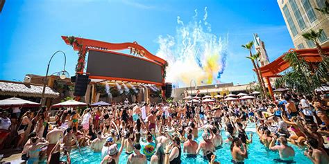 Las Vegas Pool Parties Best Pools And Day Clubs