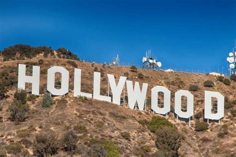 hollywoods  sights   day