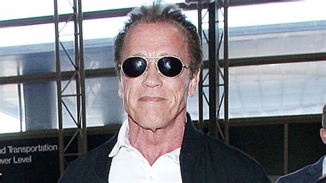 Video Arnold Schwarzenegger Stays Tight Lipped On His