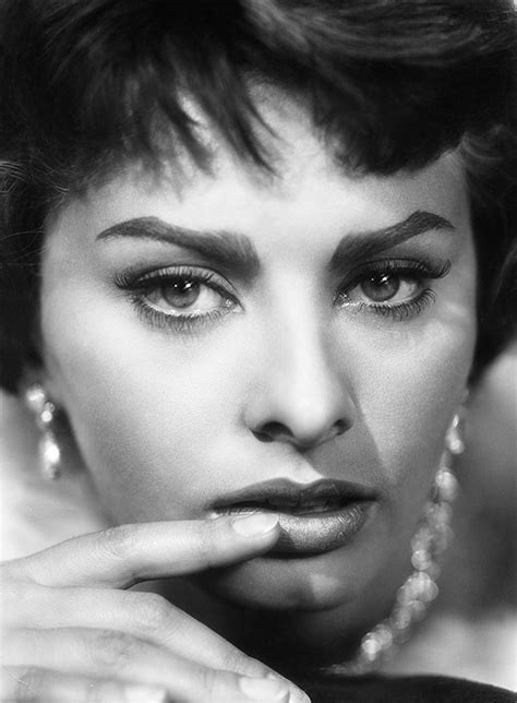 sophia loren 1950s old hollywood pinterest sophia loren movie stars and famous people