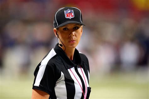 Sarah Thomas Notable Women Nfl Referee