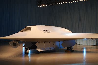 ignited minds unmanned weapons boeing phantom ray