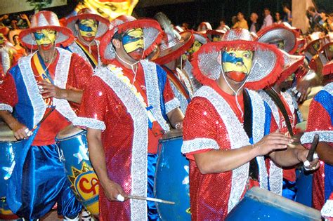 comienza el carnaval en uruguay el mas largo del mundo