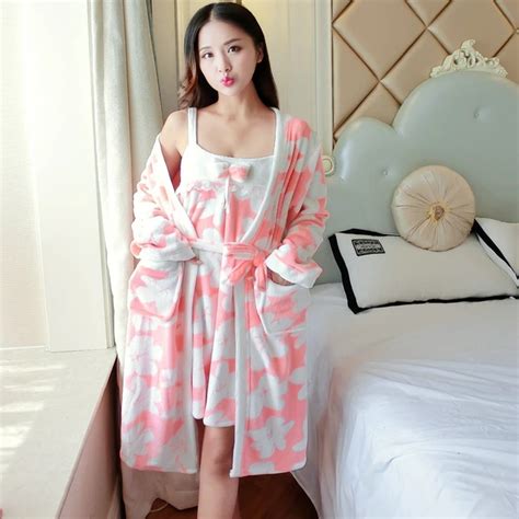 2pcs Sexy Thick Warm Flannel Robes Sets For Women 2018 Winter Coral