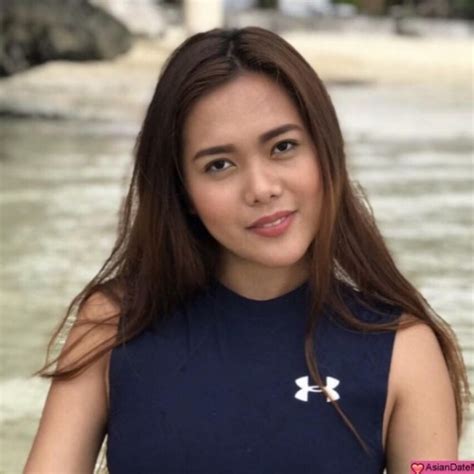 Lovelypinaynurse A Single Woman In Cebu Philippines