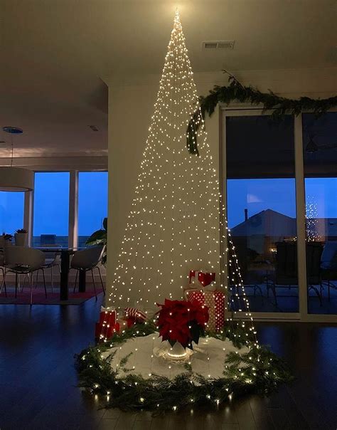 amazing christmas lights tree decoration ideas pimphomee