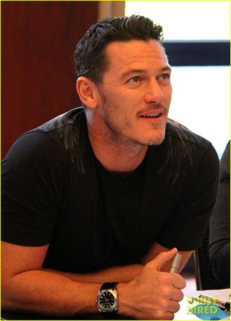 Luke Evans Is The Dragon Slayer In Germany For Hobbitcon 3
