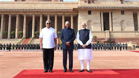 india offers sri lanka us 450mn as president gotabaya meets modi economynext