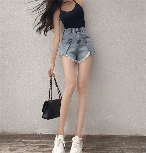 Pin By Patricia On Photography Skinny Girl Body Ulzzang Fashion