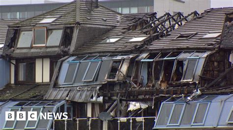 residents forced from homes by major blaze in glasgow flats bbc news
