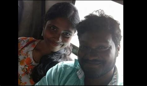 This Is How A Couple Reacted To Moral Policing By Kerala