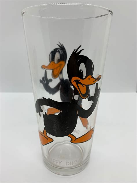 Vintage 1973 Warner Bros Daffy Duck Glass Cup Tumbler Pepsi Collector
