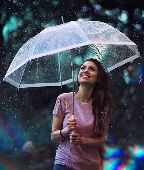 Pin By سیدہ نِدا On Rainy Dpz Umbrella Photography Rain Photography