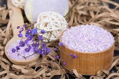 spa background  purple bath salt  scents  flowers