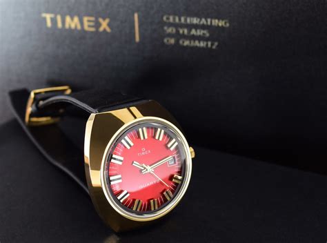 timex  reissue celebrating  years   heritage