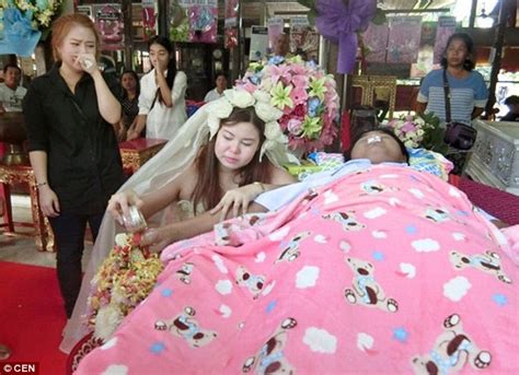 Thai Woman Marries Her Dead Fiancé At His Funeral After He Died Of A