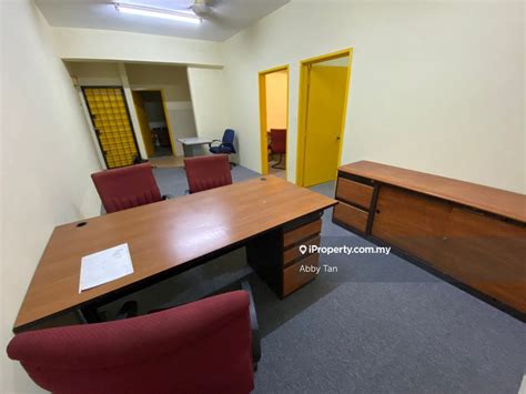 oakland seremban  intermediate office  bedrooms  rent ipropertycommy