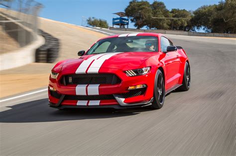 ford shelby gt mustang  test review