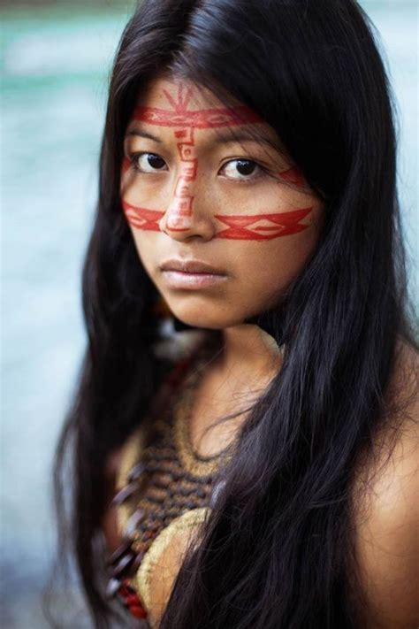 Pin By Deriviere On Les Indiens Du Monde Native American Women