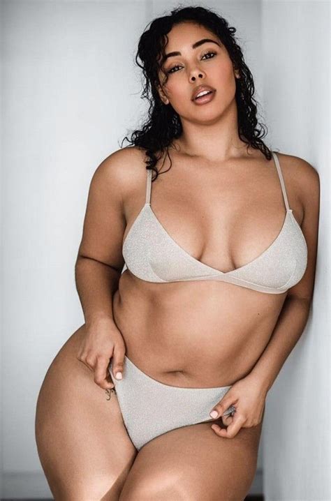 Top 15 Plus Size Models To Follow Their Pretty Curves