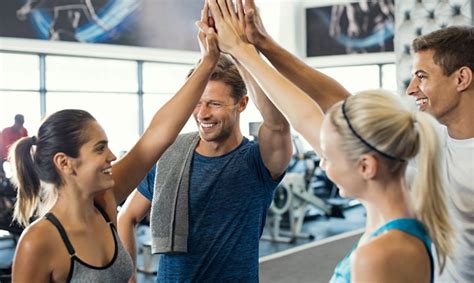 adopting healthy habits  successful gym goers