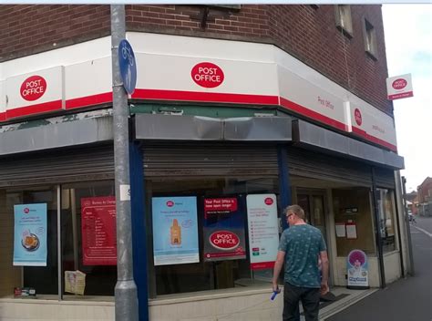 town anger  latest plans  post office closure bridgwater