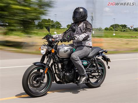 royal enfield hunter  deliveries commence  india zigwheels