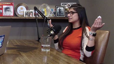 lance armstrong interviews mia khalifa who says she quit