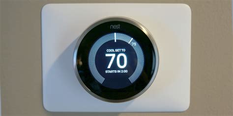 review nests  gen learning thermostat adds   screen wall clock   markets